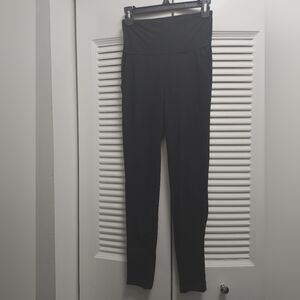 Everyday High-Waist Black Leggings